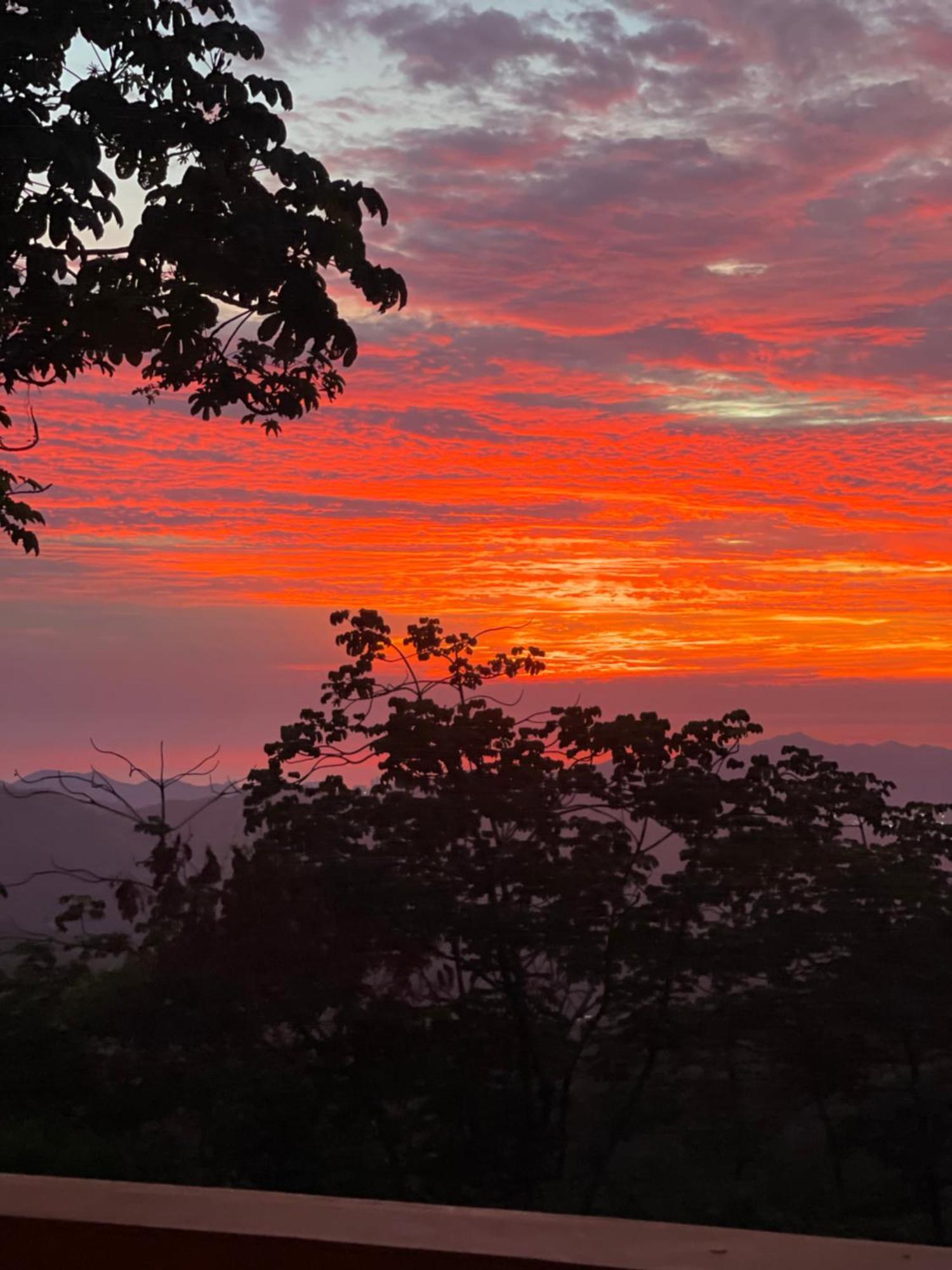 Sunset Serenata مينسا المظهر الخارجي الصورة
